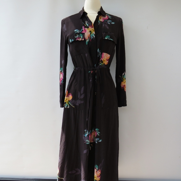 French Connection Dresses & Skirts - French Connection Delphine Drape Black Floral Shirt Dress